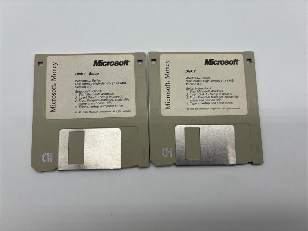 Windows Microsoft Money Floppy Disk Set Of 2 Version 3.0 Vintage